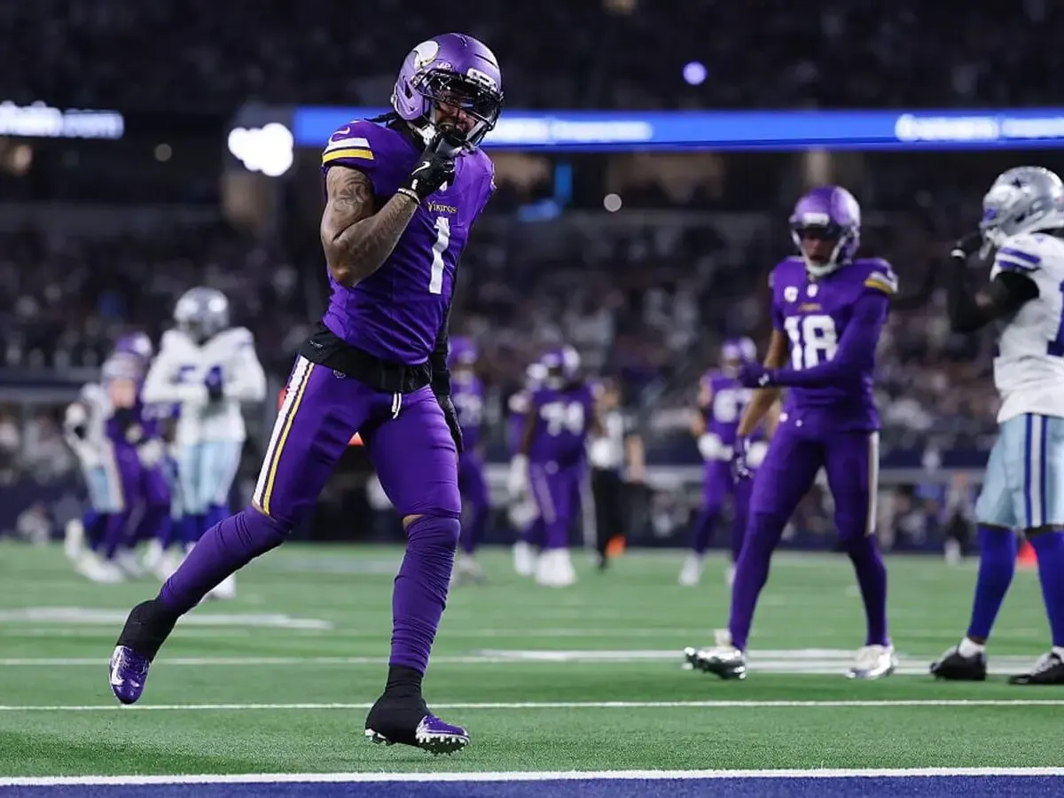 JJ McCarthy’s three-touchdown outing vs. Cowboys