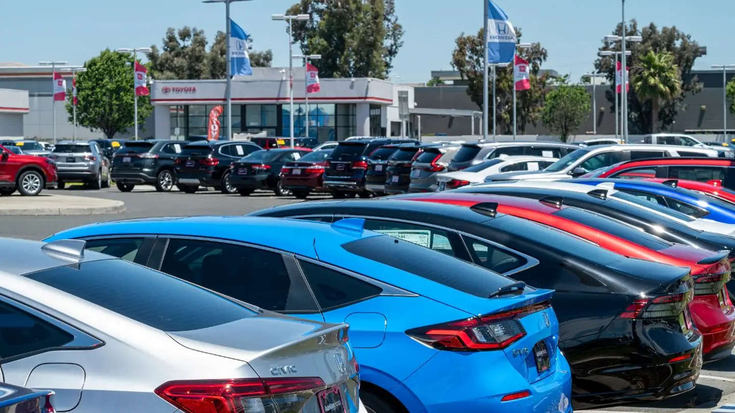 New Car Costs Hit Record Levels