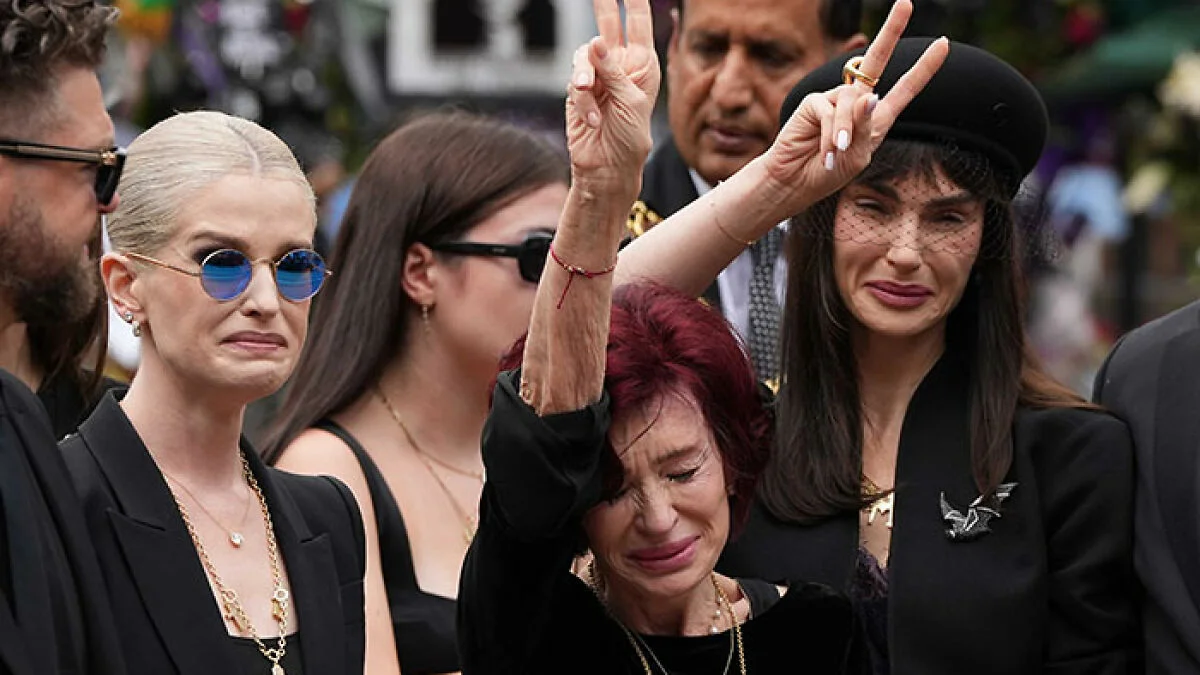 Ozzy Osbourne’s (2)
