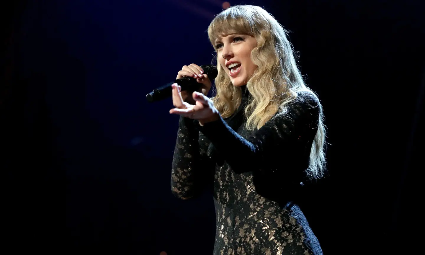 Taylor Swift 1