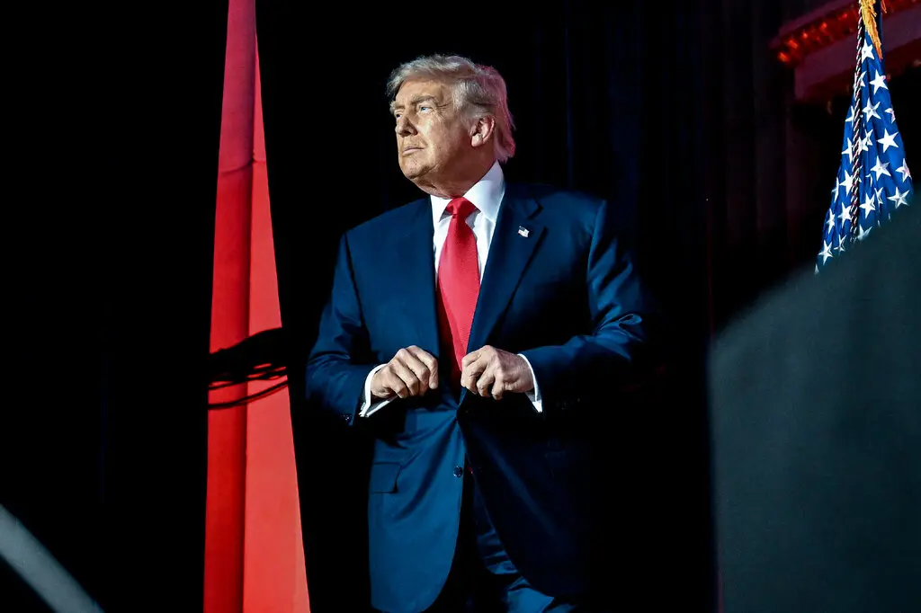Trump Targets Fed
